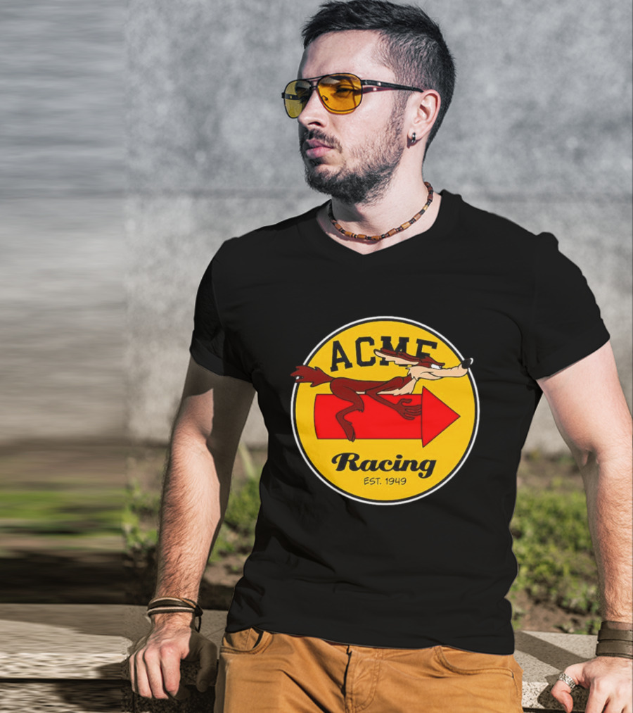 Acme Racing Wile E. Coyote Rocket Est 1949 Retro Cartoon T-Shirt