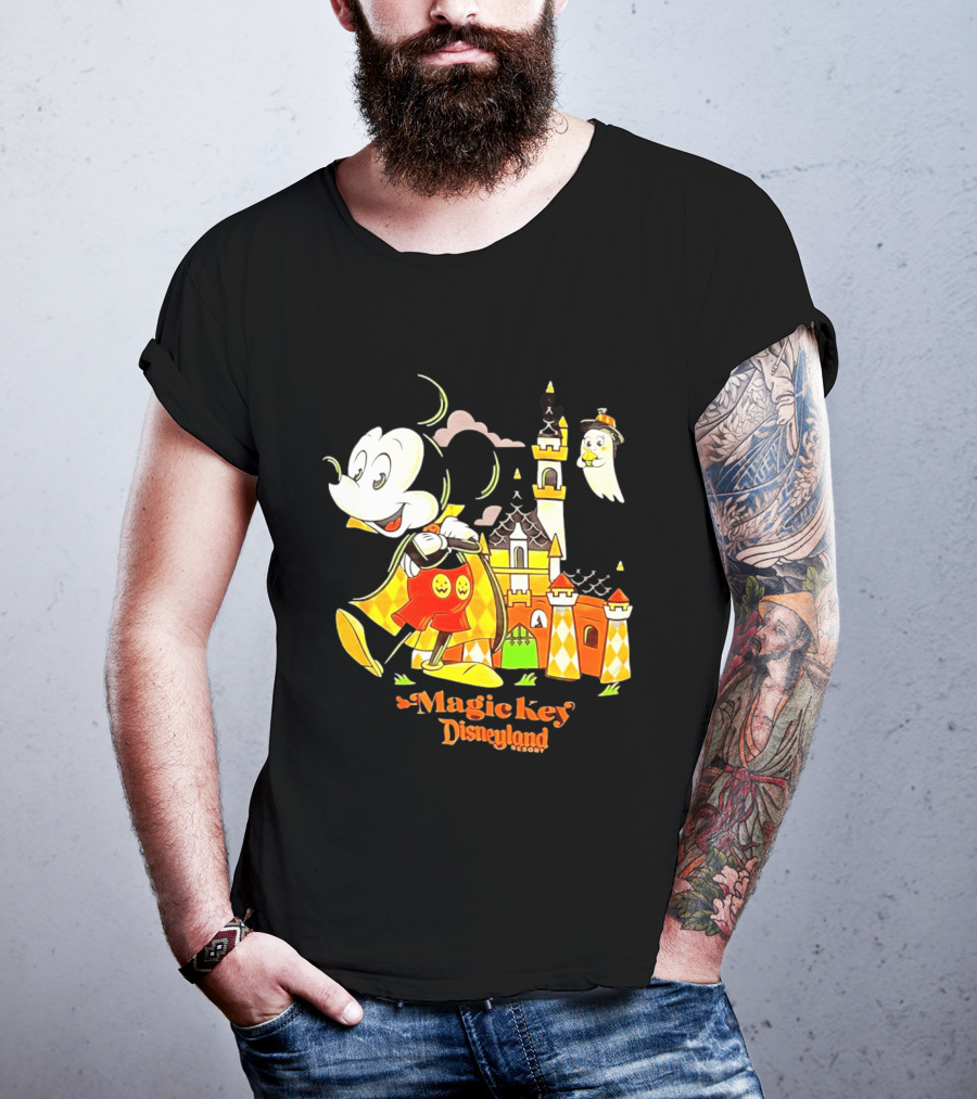 Mickey Mouse Magic Key Disneyland Resort Halloween Castle Ghost T-Shirt