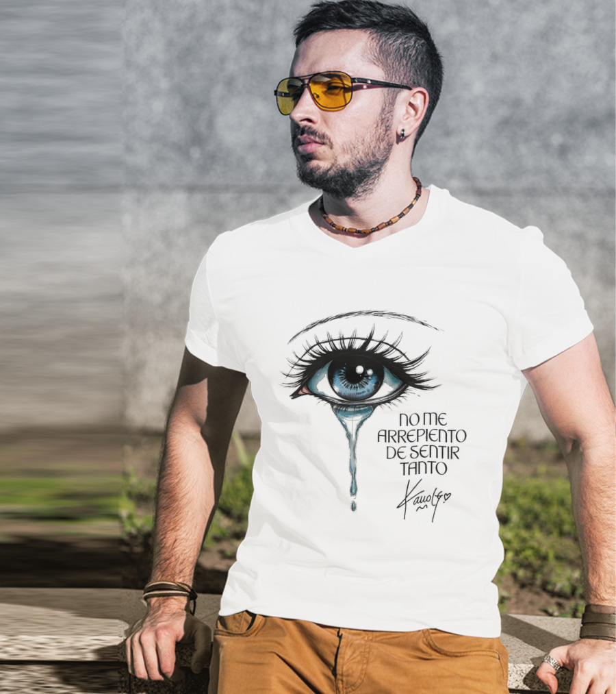 Karol G No Me Arrepiento De Sentir Tanto Crying Blue Eye T-Shirt