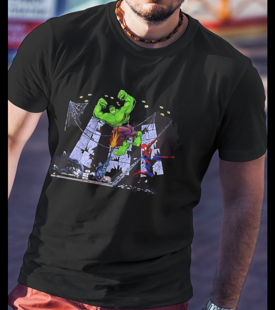 Battle Royale Hulk Vs Spider Man And Punisher Epic Showdown T-Shirt