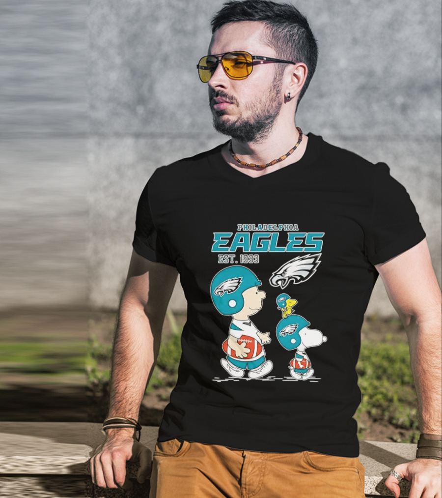 Philadelphia Eagles Est 1933 Cartoon Boy Dog Helmets Footballs T-Shirt