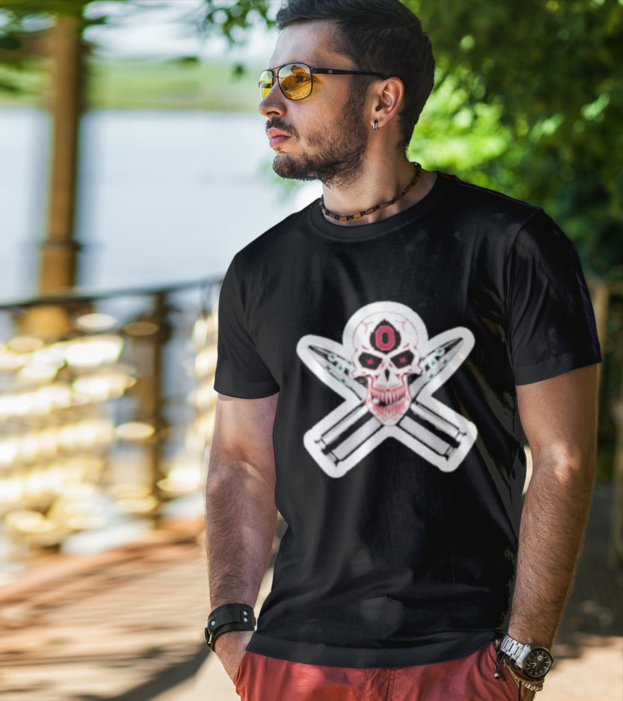 Ohio State Buckeyes Skull With Crossed Silver Bullets T-Shirt