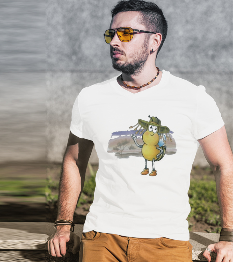 Drgluon Waving In The Outback With Bug Character In Sun Hat T-Shirt