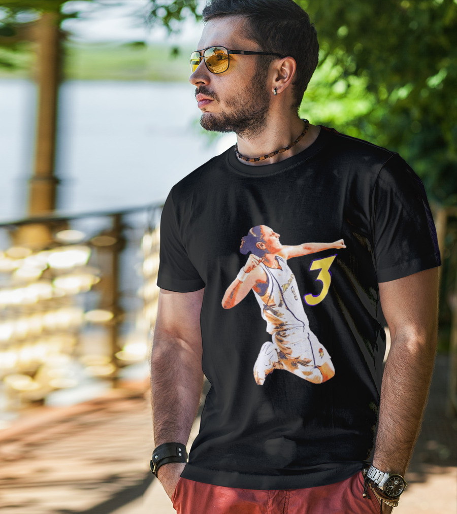 Mercury Diana Taurasi Number 3 Celebration Pose T-Shirt