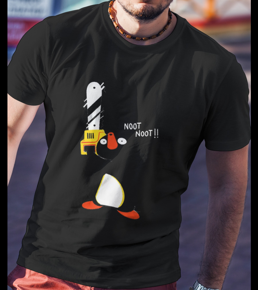 Pingu Chainsaw Noot Noot!! T-Shirt