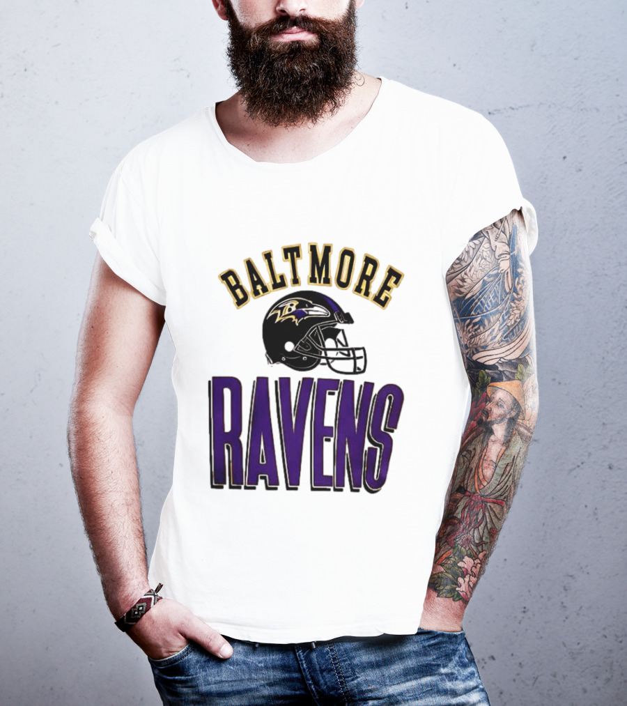 Baltimore Ravens Everyone Es Women's Sports Ravens Helmet T-Shirt