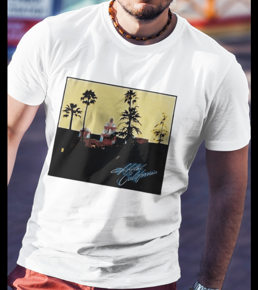Hotel California Resort Scene 90s Eagles Justin Bieber 1995 T-Shirt