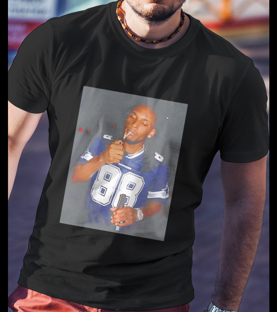 CeeDee Lamb Dallas Cowboys 88 Jersey Holding Beer Smoking T-Shirt