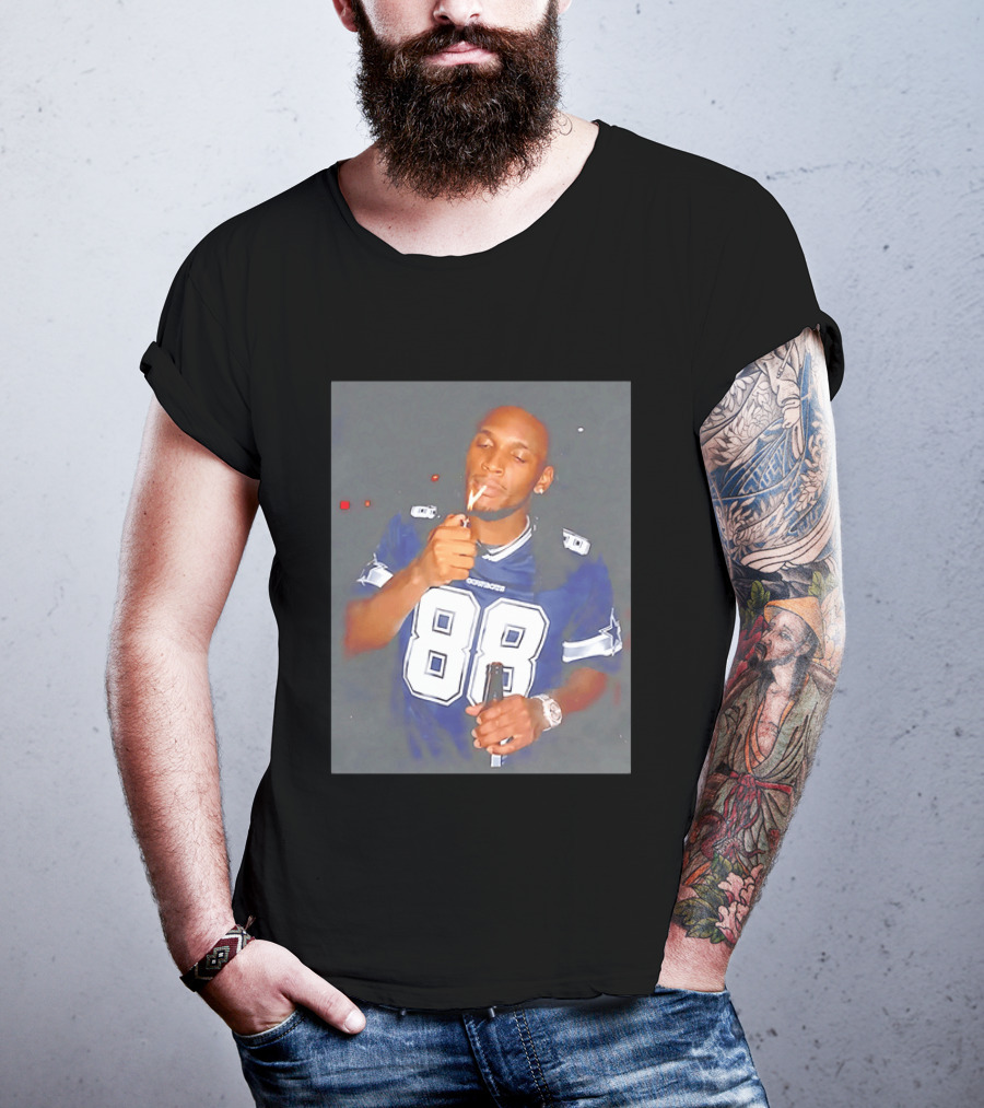 CeeDee Lamb Dallas Cowboys 88 Jersey Holding Beer Smoking T-Shirt