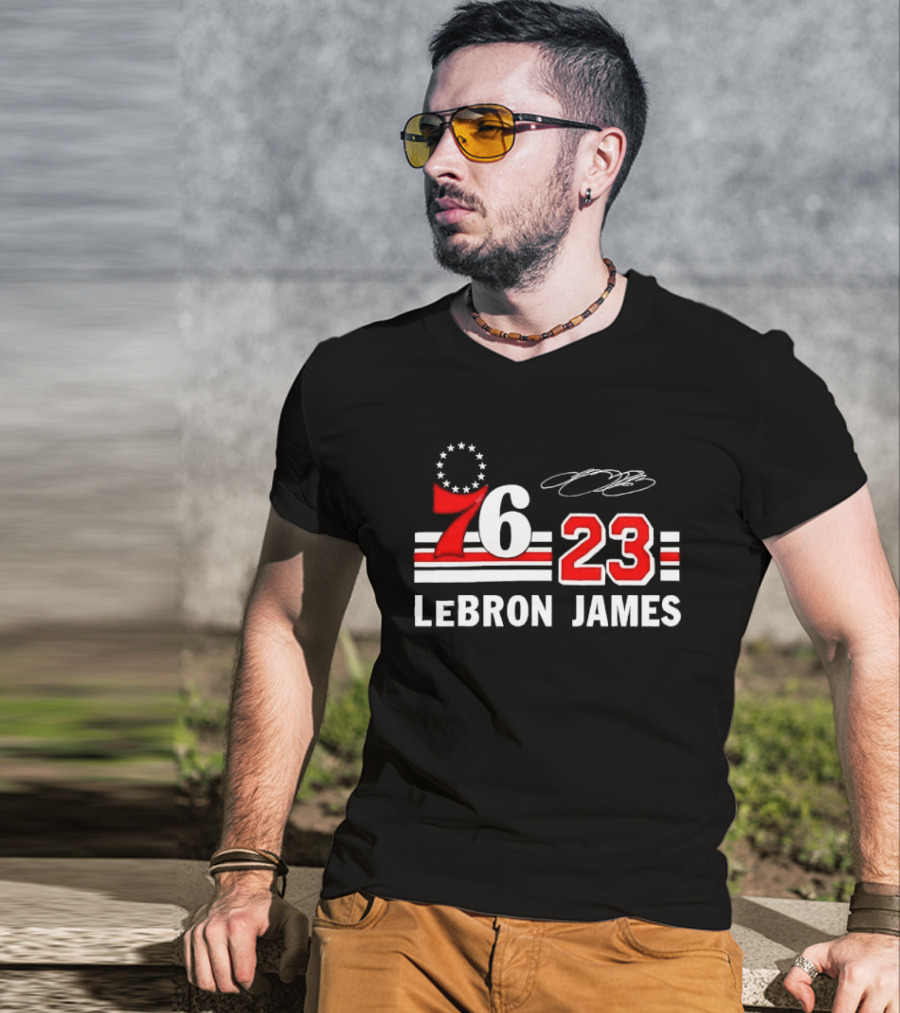 Philadelphia 76 23 Lebron James Red White Stripes Distressed T-Shirt