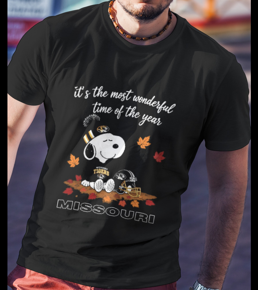Missouri Snoopy Tigers Most Wonderful Time Of The Year NCAA Football Fall Leaves T-Shirt
