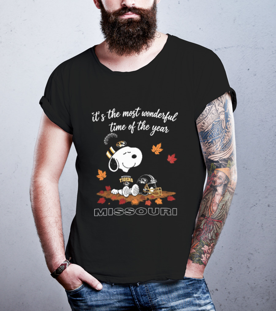 Missouri Snoopy Tigers Most Wonderful Time Of The Year NCAA Football Fall Leaves T-Shirt
