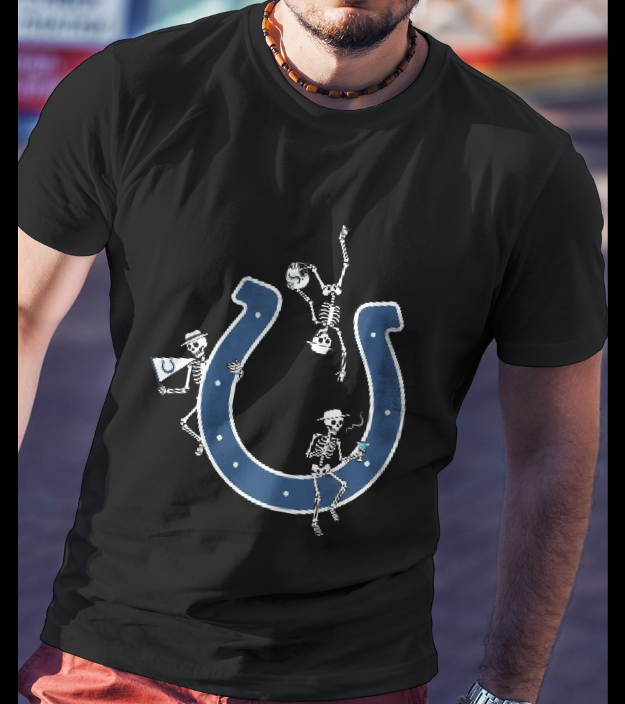 Indianapolis Colts Skeletons Celebrating With Hats And Drink By Horseshoe T-Shirt