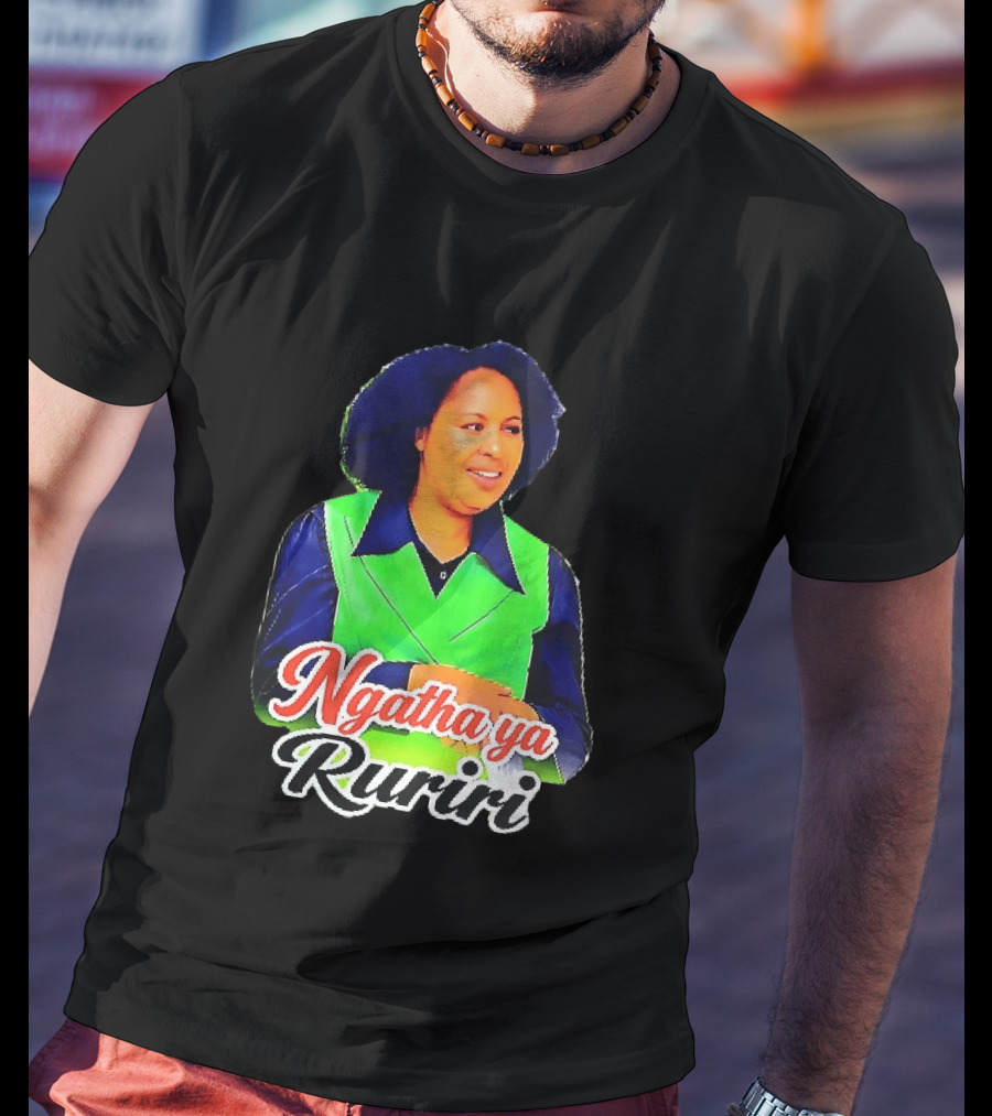 Ngatha Ya Ruriri Afro Woman In Green And Blue Outfit T-Shirt