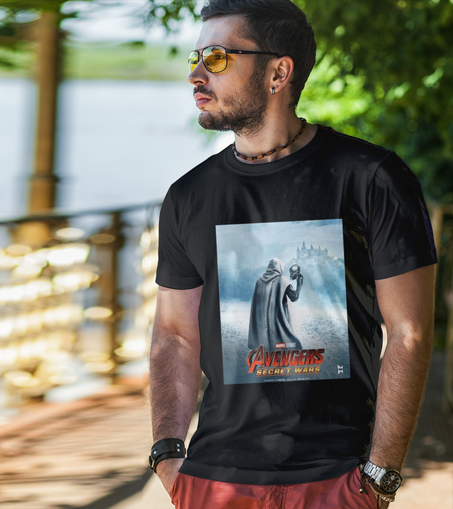 Marvel Studios Avengers Secret Wars Doctor Doom Hooded Villain Castle T-Shirt