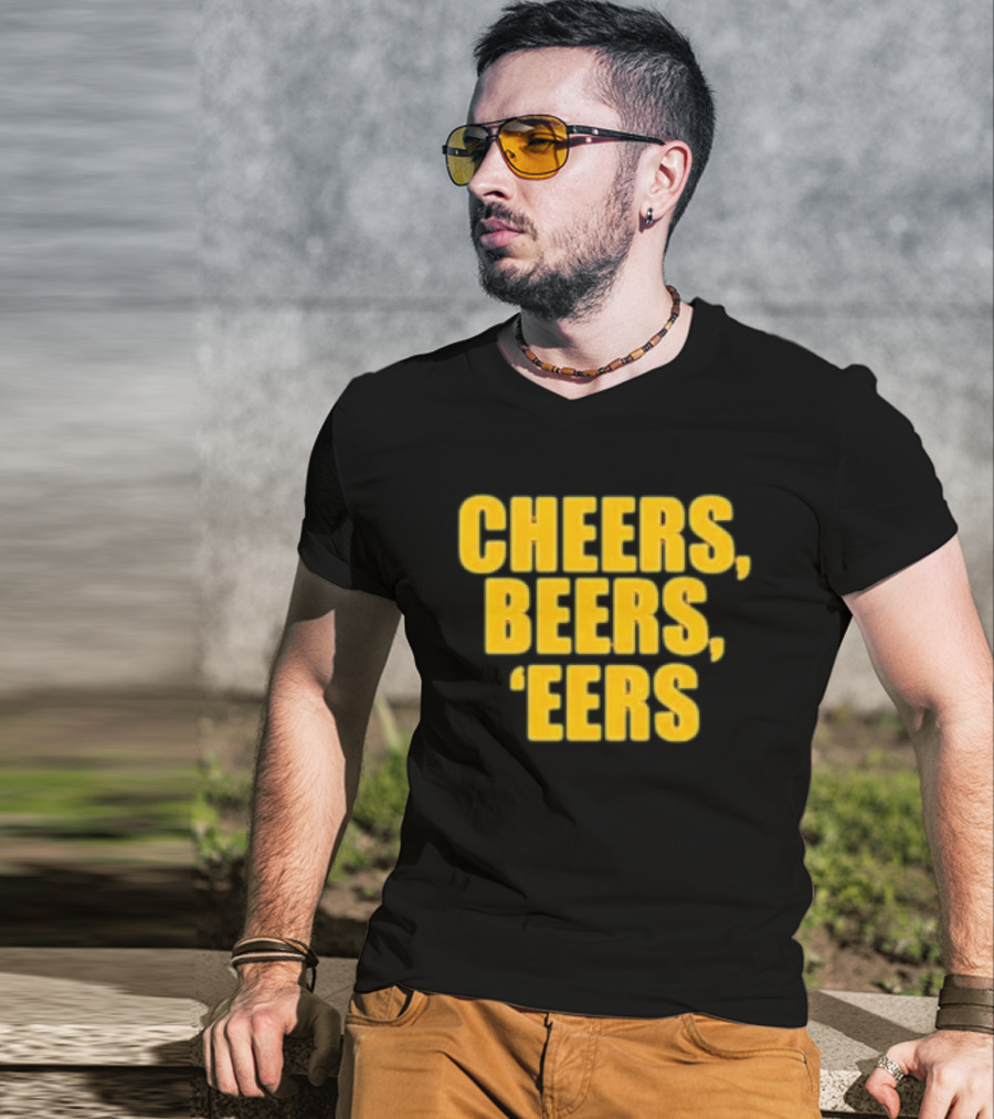 Cheers Beers 'Eers West Virginia Mountaineers NCAA Tailgate Party T-Shirt