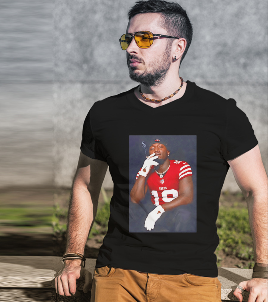 Deebo Samuel 19 NFL San Francisco 49ers Smoking T-Shirt