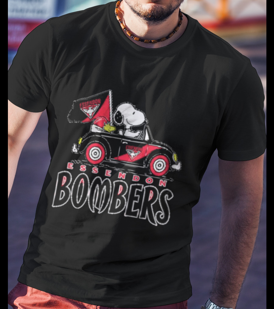Essendon Bombers Snoopy Woodstock Driving Classic Car With Flag T-Shirt