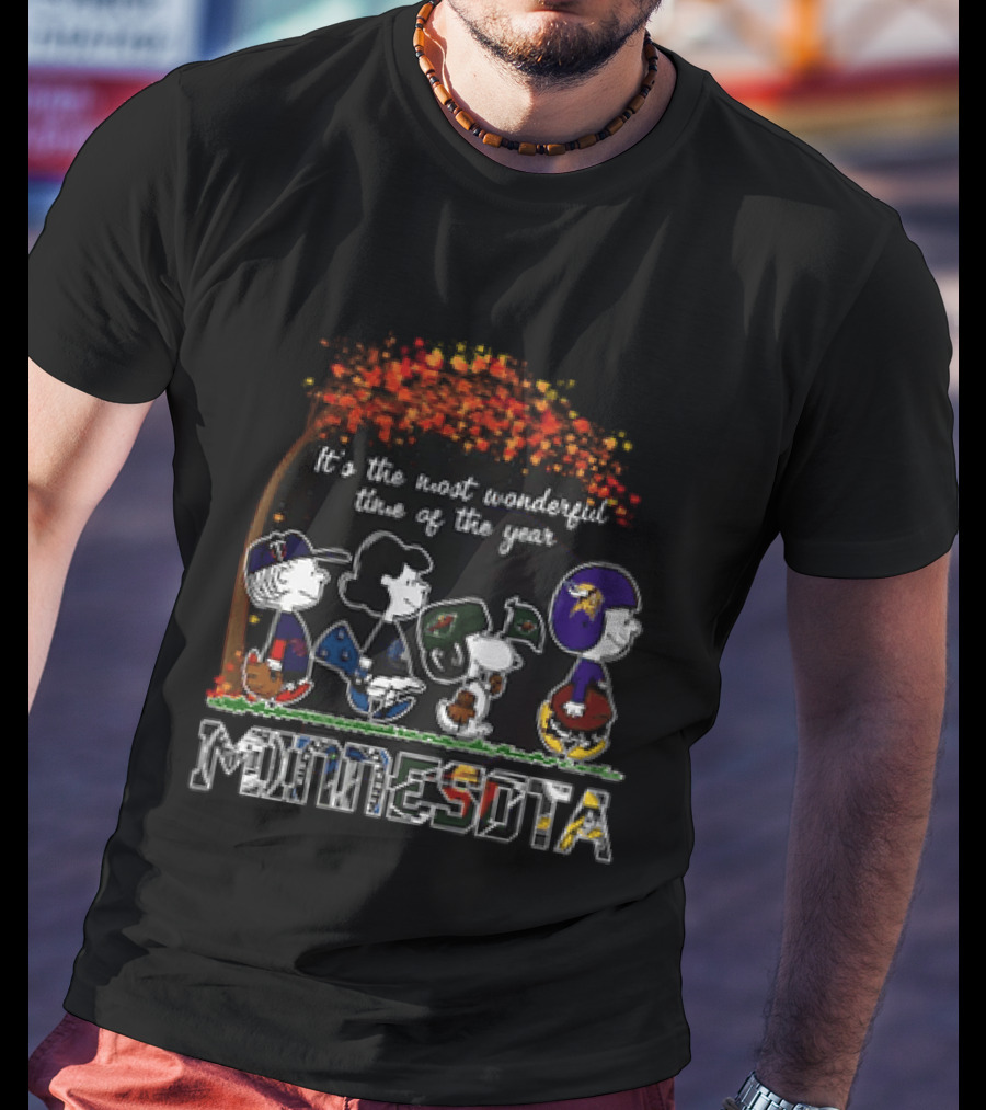 It's The Most Wonderful Time Of The Year Peanuts Minnesota Football Fans T-Shirt