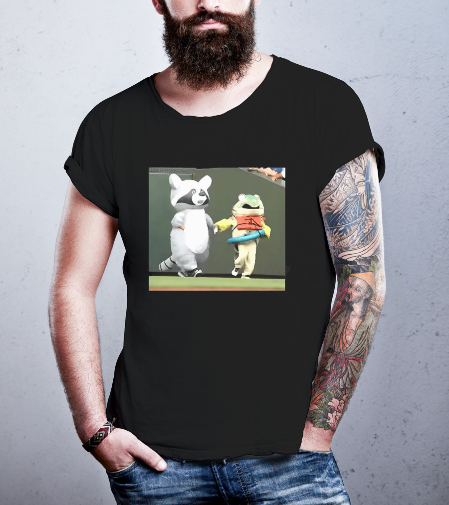 Seattle Mariners Mascots Jimothy Vs Humpy Salmon Running Event T-Shirt