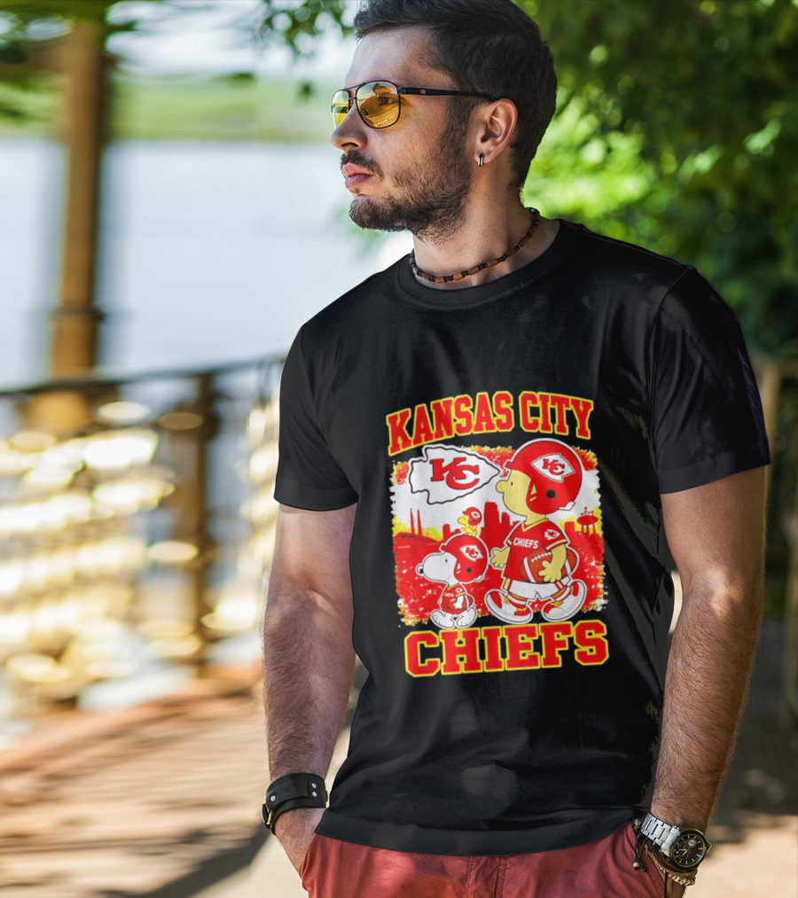Kansas City Chiefs Snoopy Woodstock Skyline Football 2026 T-Shirt