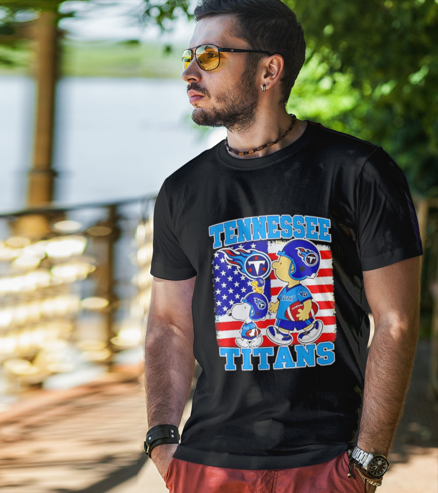 Tennessee Titans Snoopy Woodstock American Flag NFL Football 2026 T-Shirt