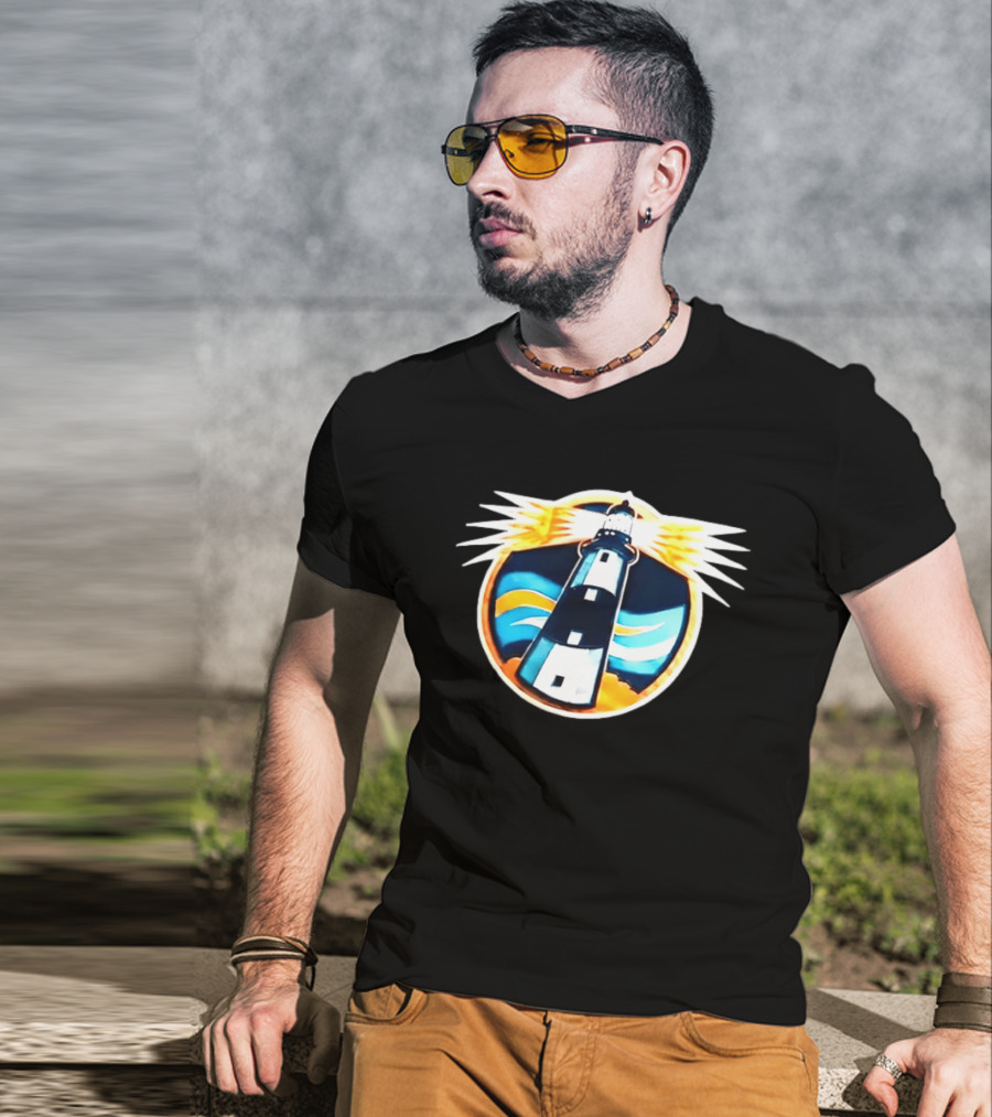 New York Islanders Navy Lighthouse буккаịt Sports Realistic Team Concept T-Shirt