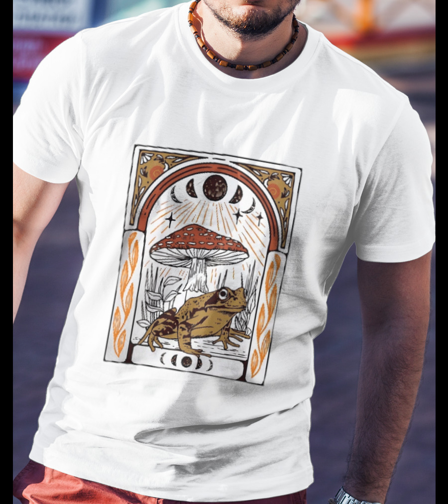 Toad With Amanita Mushroom And Celestial Moon Phases Tarot Aesthetic T-Shirt
