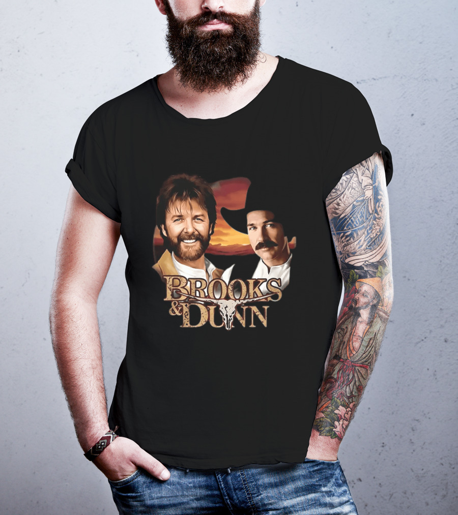 Brooks And Dunn Von Miller Dallas Cowboys Sunset T-Shirt