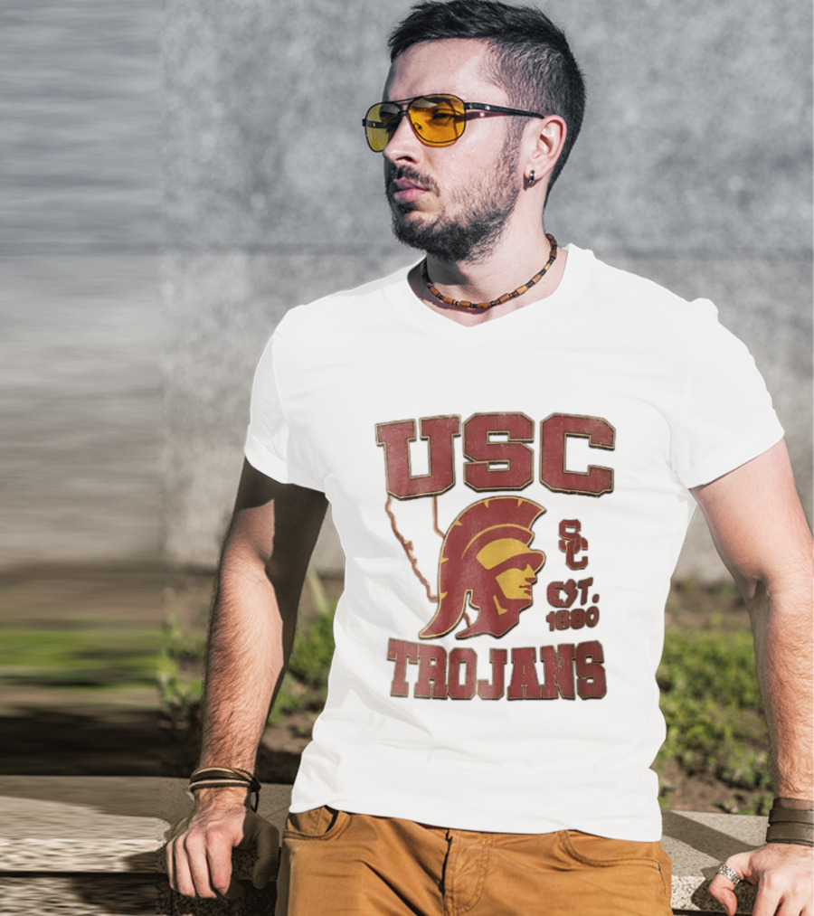 USC Trojans Est 1880 Helmet California State Map Sign T-Shirt
