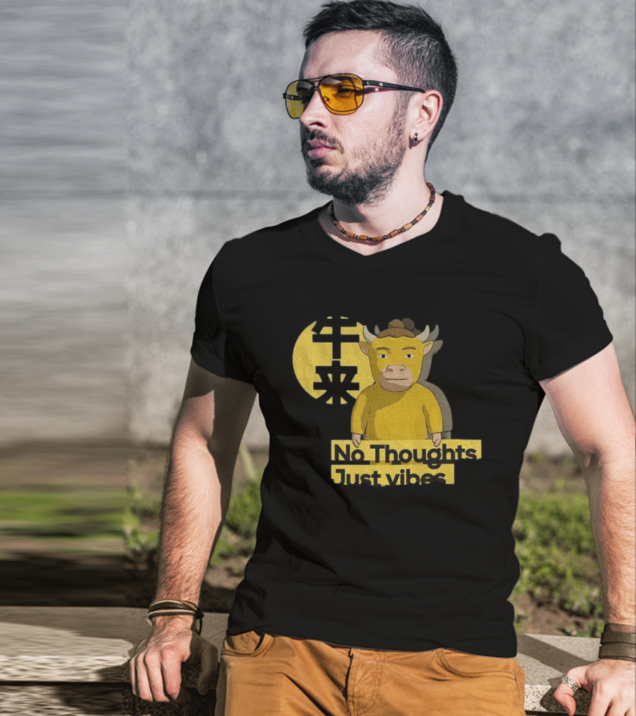 Niu Lai No Thoughts Just Vibes Yellow Cow Humor T-Shirt