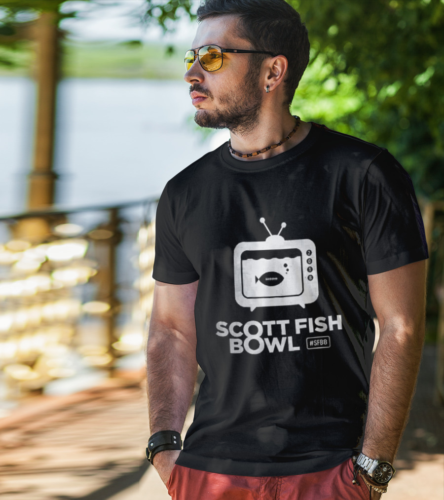 Scott Fish Bowl SFB8 2018 TV Aquarium Pigskin Bubbles T-Shirt