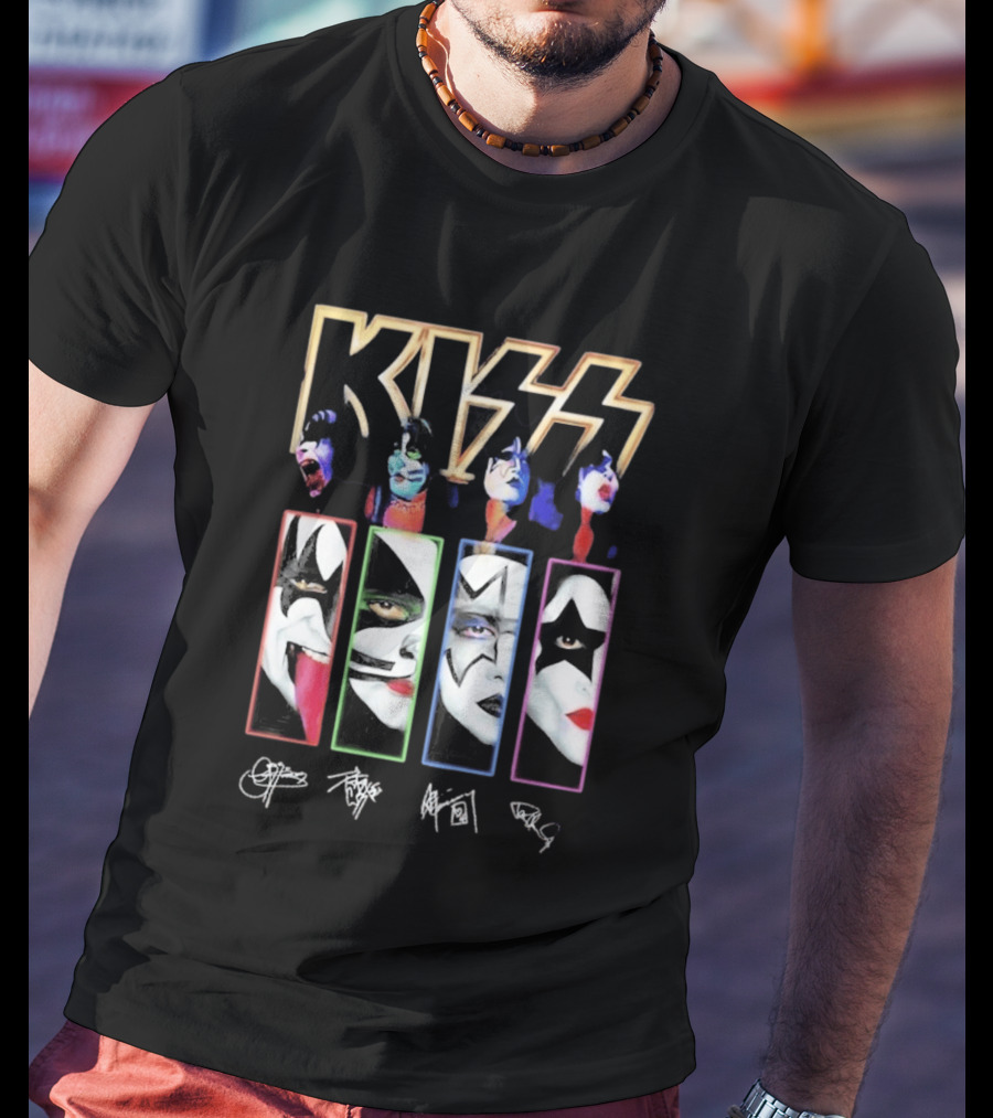 KISS Band Members Faces And Autographs Signature T-Shirt