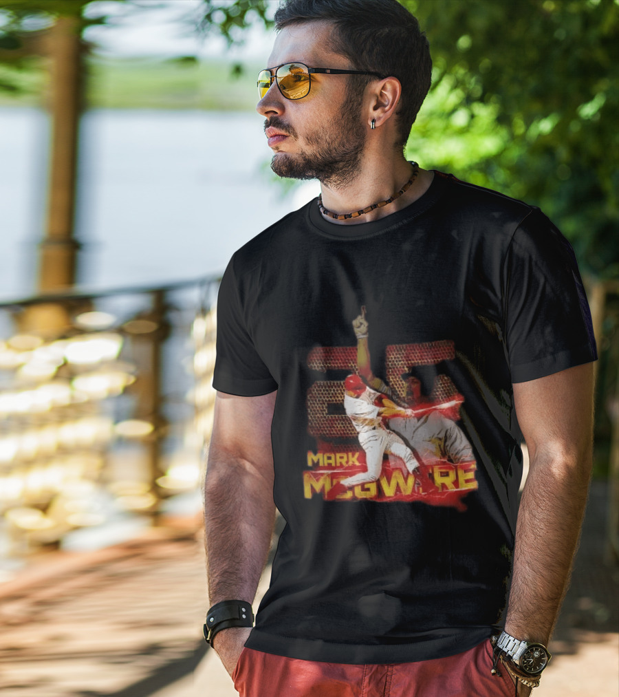 Mark McGwire Baseball Dynamic Red Lightning Swing T-Shirt