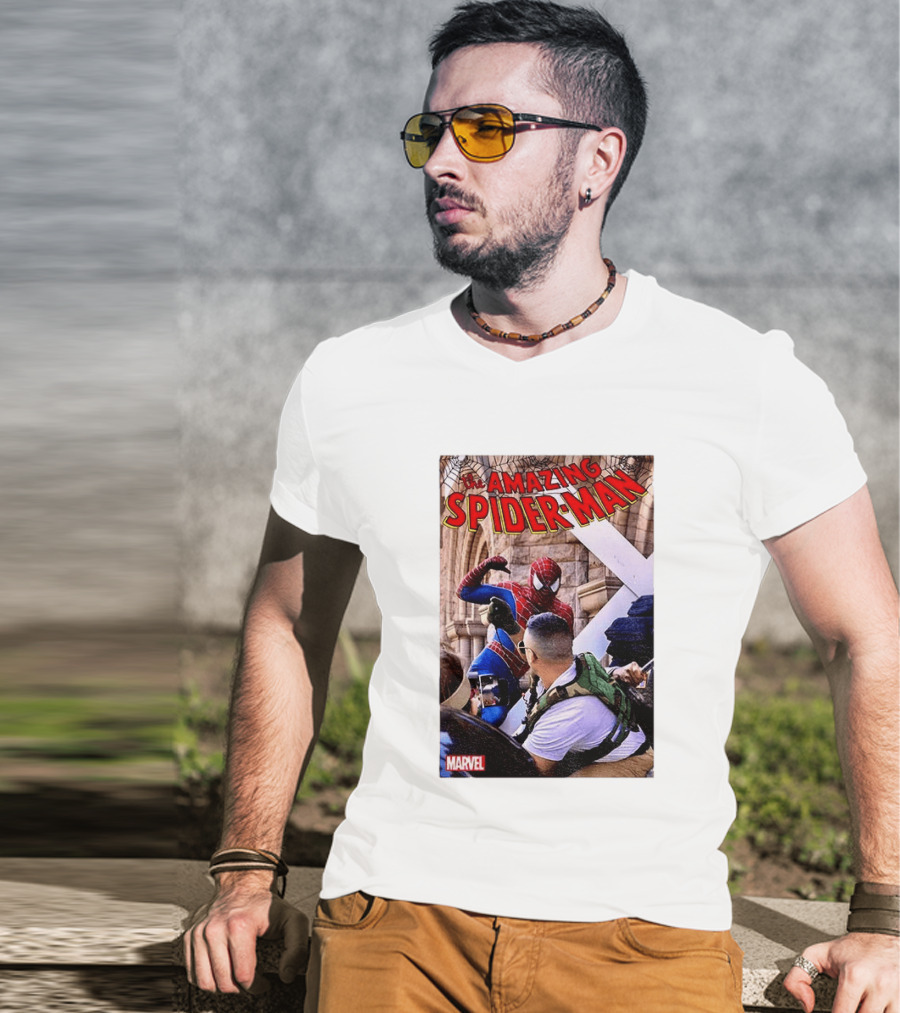 The Amazing Spider Man Marvel Comic Scene T-Shirt