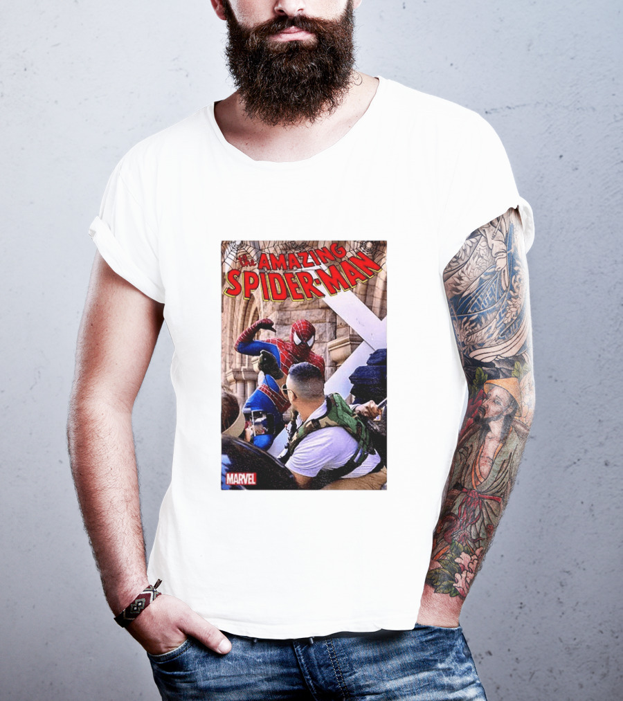 The Amazing Spider Man Marvel Comic Scene T-Shirt