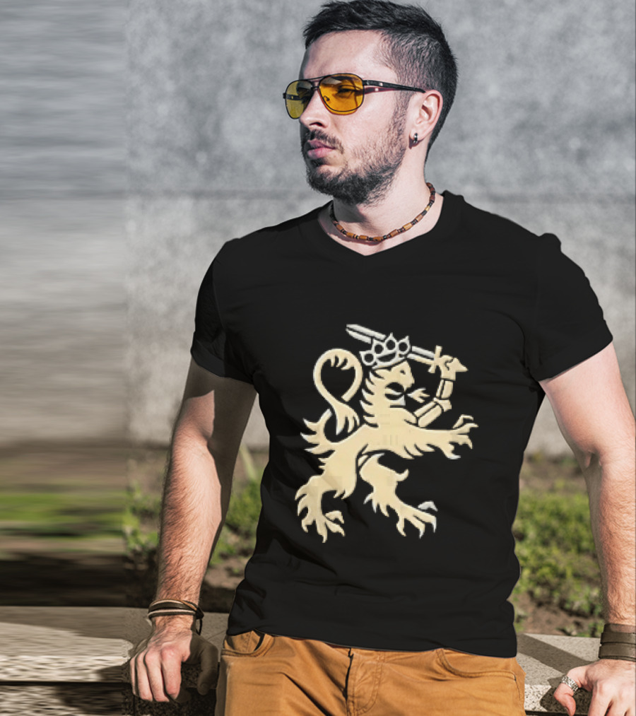 Heraldic Gold Rampant Lion With Crown Sword And Brass Knuckles T-Shirt