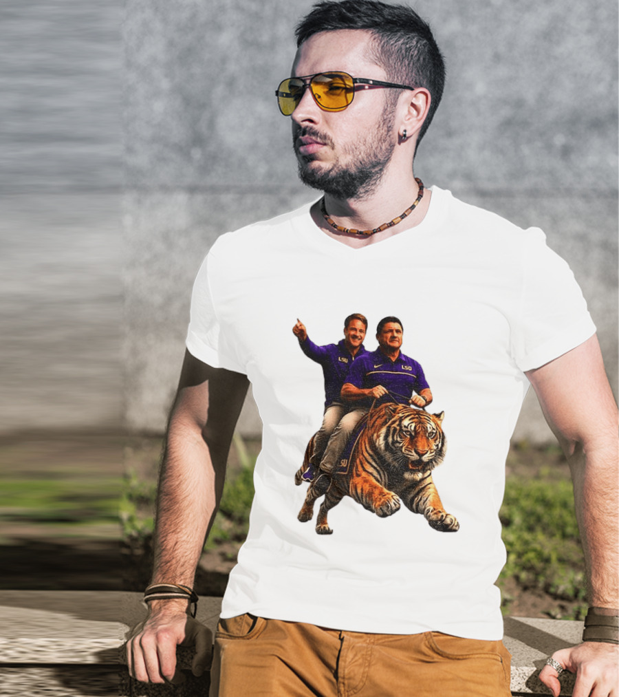 Bayou Brothers Tiger Riding LSU Coach Ed Orgeron Vs Kim Mulkey T-Shirt
