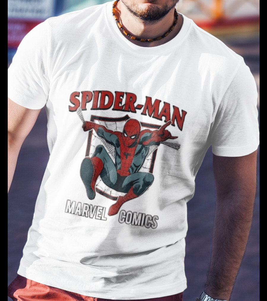 Spider Man Marvel Comics Crouching Web Shield Pose T-Shirt