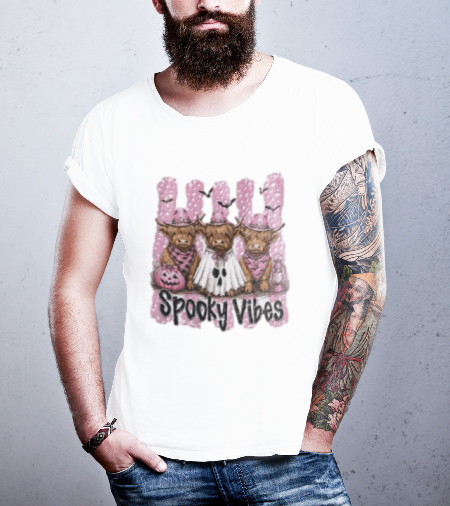 Highland Cow Ghost Pumpkin Bat Spooky Vibes Halloween T-Shirt