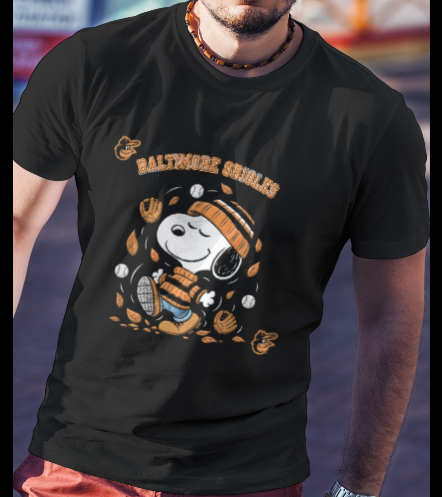 Baltimore Orioles Snoopy Beanie Mitts Falling Leaves Baseballs T-Shirt