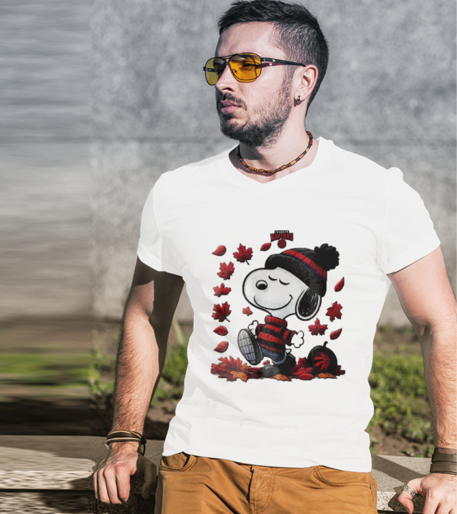 Toronto Raptors Snoopy Autumn Maple Leaves Pumpkin Walking T-Shirt
