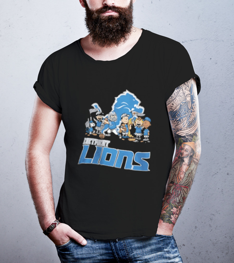 Detroit Lions Charlie Brown Lucy Van Pelt Snoopy Cartoon Football Team T-Shirt