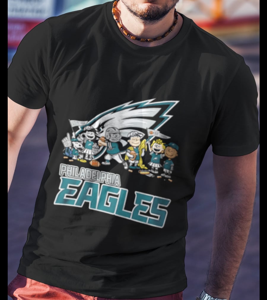 Philadelphia Eagles Charlie Brown Snoopy Cheerleaders Team T-Shirt