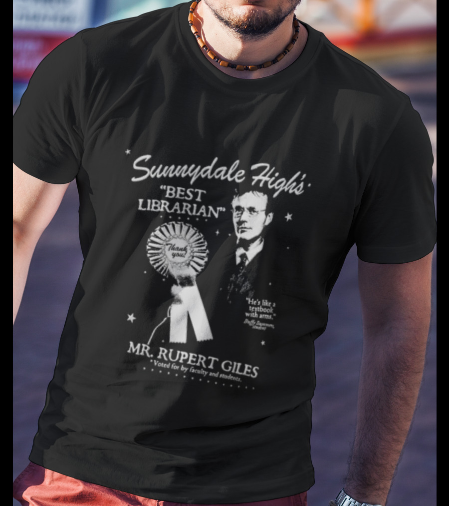 Sunnydale Highs Best Librarian Mr Rupert Giles Anthony Head Ribbon Award Stars Halftone T-Shirt