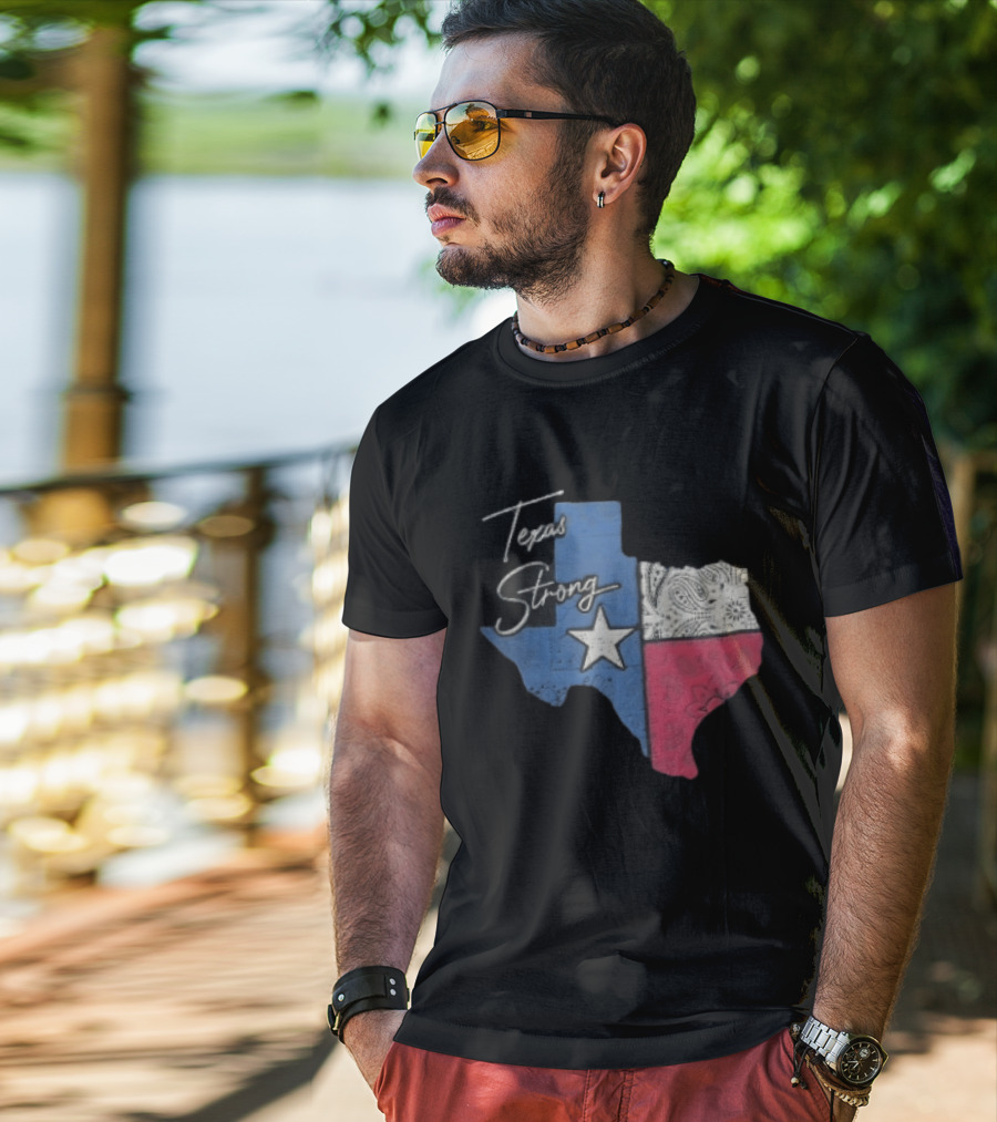 Texas Strong Lone Star Map Paisley Bandana Distressed T-Shirt