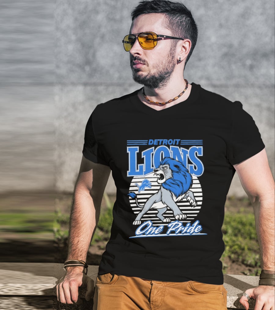 Detroit Lions One Pride Roaring Lion Fan T-Shirt