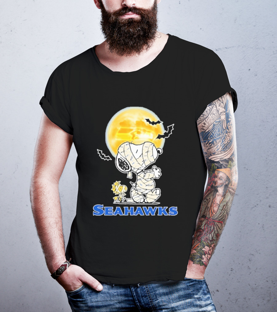 Seattle Seahawks Snoopy Mummy Halloween Moon T-Shirt
