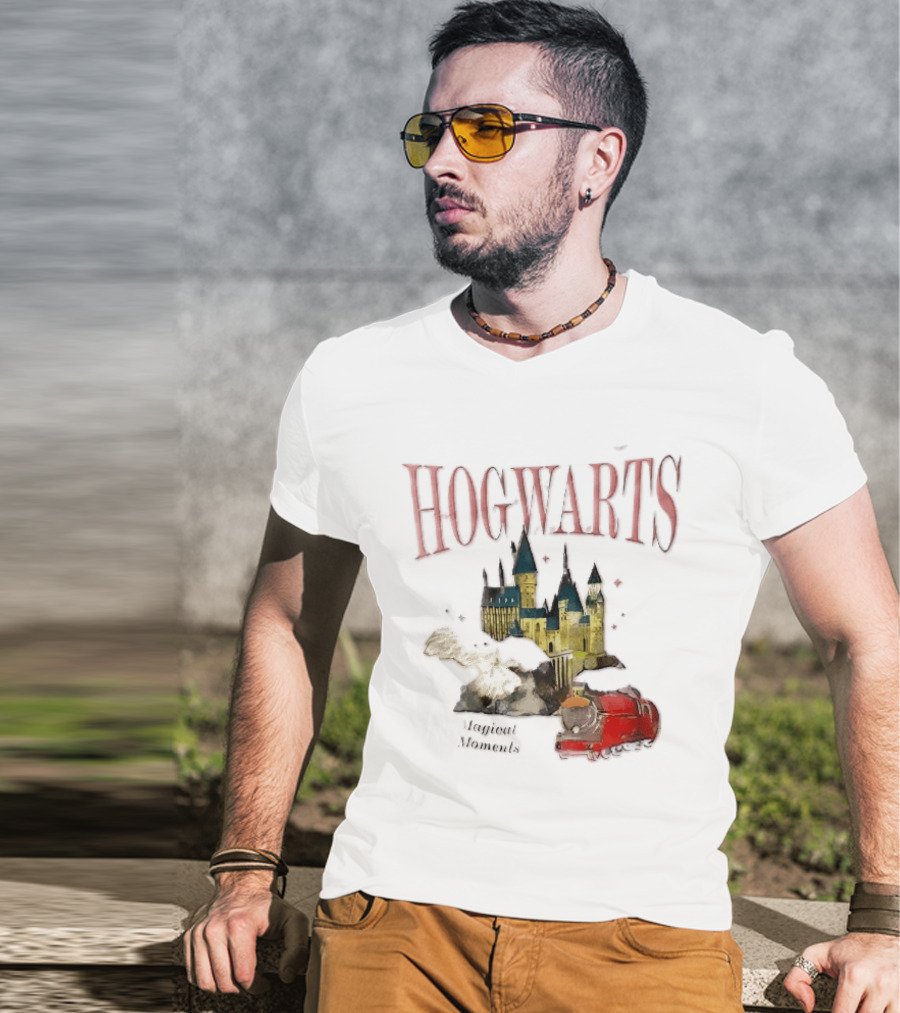 Hogwarts Castle Red Express Steam Train Magical Moments Hedwig Snowy Owl Watercolor T-Shirt