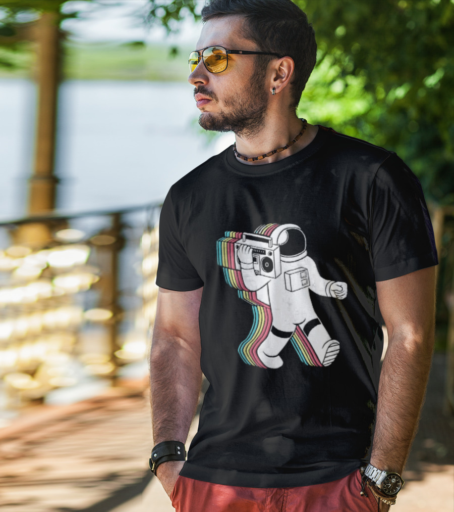 Astronaut Carrying Boombox Retro Colorful Vibes T-Shirt